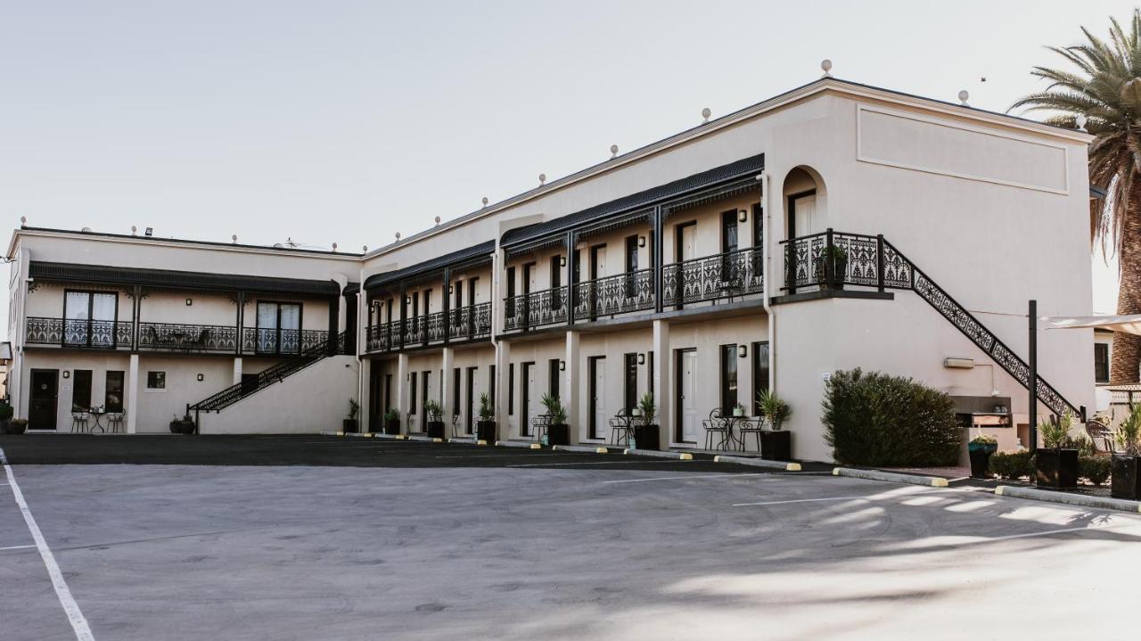 Inverell Terrace Motor Lodge Bagian luar foto